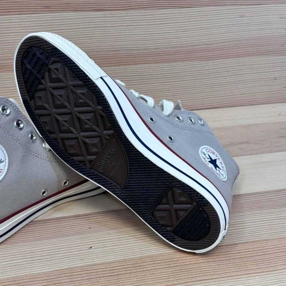Converse Chuck Taylor All Star High Papyrus  Tan Woman's Sz 10